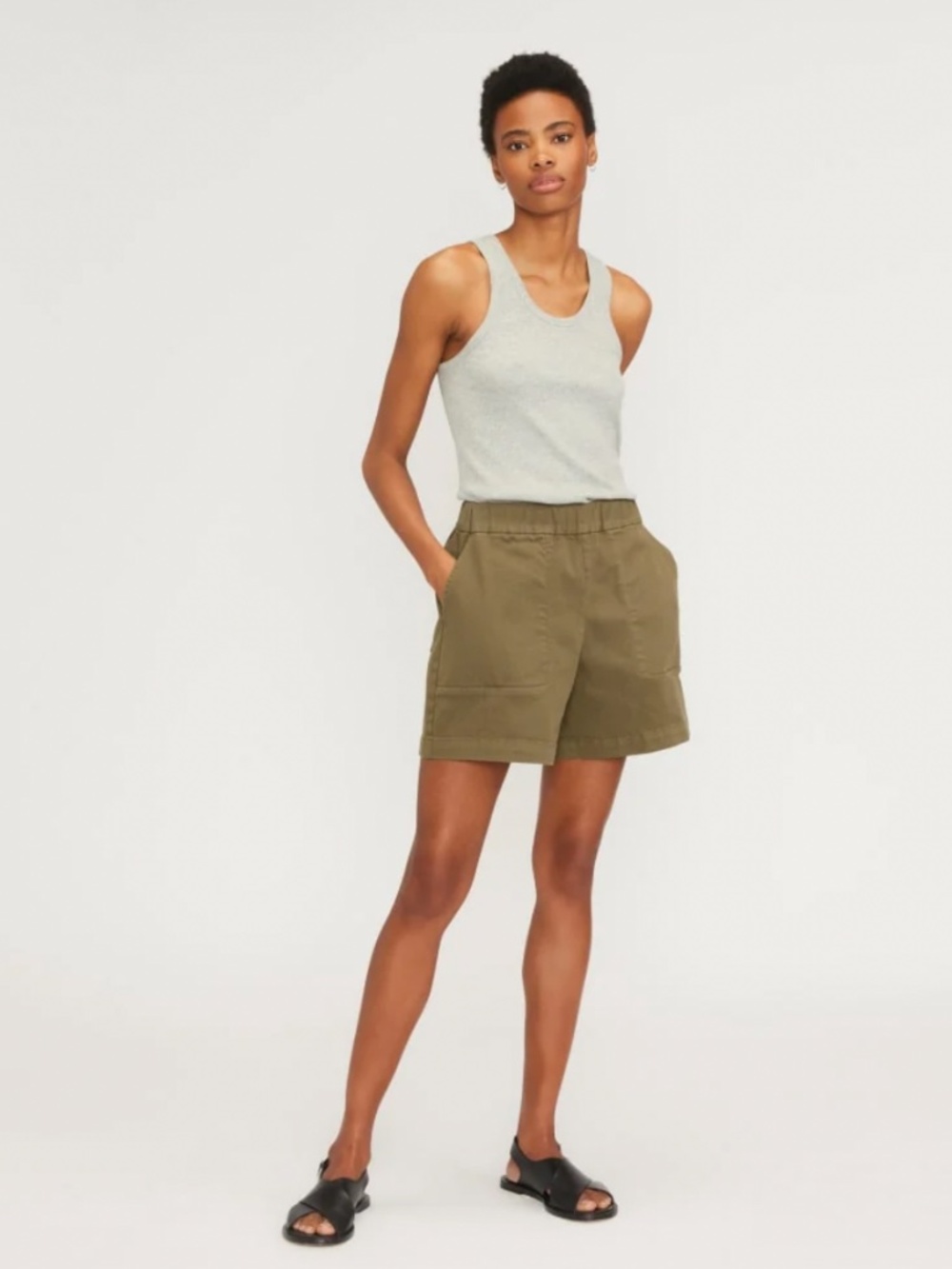 Everlane organic pull-on short in - olive green